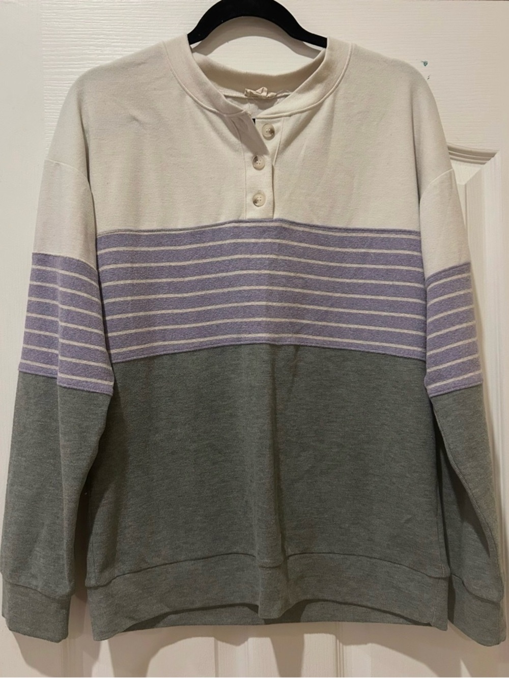 Hem and thread Striped Henley Pullover Sweatshirt in Cream, Lavender & Gray